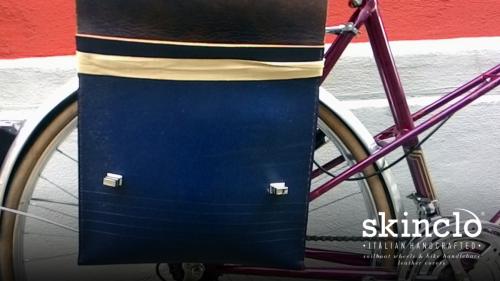 skinclò-bike-bag-on-french-randonneuse-motobecane_handcrafted-leather-covers-and-saddles