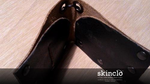 skinclò-genuine-leather-hancrafted-wallet-rider-cyclist-portafogli-in-pelle-fatto-a-mano-ciclista-rider-motociclista-made-in-rome-italy